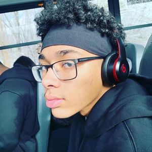 Meet your Posher, Benjamin